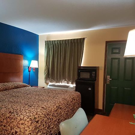 Executive Inn Victoria Zewnętrze zdjęcie