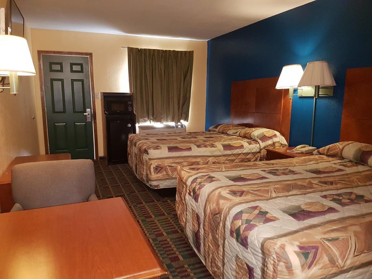 Executive Inn Victoria Zewnętrze zdjęcie