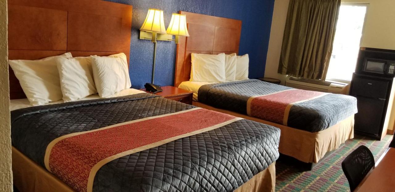 Executive Inn Victoria Zewnętrze zdjęcie